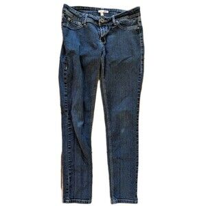 Bongo Women’s Size 9 Skinny Jeans Medium Wash Embroidered Back Pockets Stretch